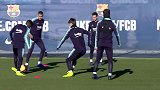 圣诞归来！巴萨众将恢复训练梅西缺席 穆里略盼迎首秀