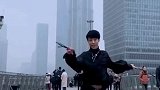 每个努力的人都值得尊重