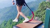 最大的悲伤莫过于沉默不语，零零后的女孩都经历了什么