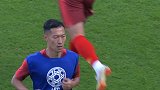 中国队赛前热身紧张有序 吴曦带伤出战球迷战吼场边助威