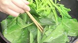 孩子没胃口不好好吃饭，试着这样做，补铁补钙，营养美味又好看