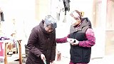 兄弟姐妹轮流照顾母亲，为何母亲在女儿家长胖了，其他人却不高兴