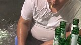 人生最难过的事莫过于，眼睁睁看着心爱的女人嫁为人妻，却什么都干不了！