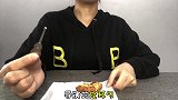 吃耳屎一样的零食！导演把我当成疯子！可是真的好好吃...