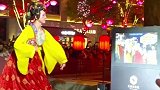 没错这是我离小姐姐最近的一次了小姐姐会牵我的手么