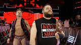 WWE-17年-RAW第1233期：斯特劳曼复仇联合基友组合围殴罗门 罗林斯铁椅救援-花絮