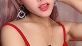 在家是邋遢大妈，出门一秒变女神，这化妆技术厉害了！