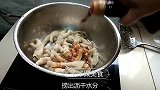 “虎皮鸡脚”好吃，原来做法有窍门，饭店的大厨都是这么做的