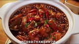 一直觉得做猪蹄是道特别难的大菜，今天教你一个很简单的做法