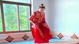 娶一个地地道道的东北媳妇，卧室非要装修成这样，咱也不敢问！