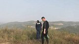 善心人山上放300条蛇 山下村民吓坏