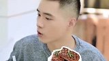 当你劝室友少喝奶茶时