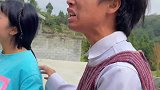 你们喜欢乱拿别人的玩具玩吗