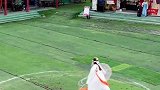 所以，你想穿什么样的服装来飞！