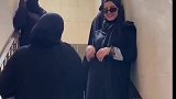 在迪拜，为什么不能和穿黑袍的女人主动搭讪？