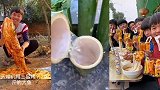 土窑烤20斤大鱼用盐腌制加辣椒粉红油原汁原味