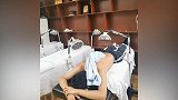 高三男生阻止插队被打骨折母亲：打人者必须道歉