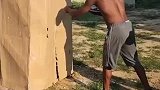 春装外面的菠萝就是这个样子的吗