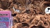第一次去玩抓娃娃，打开福袋一瞬间惊呆了，千万别让老板看到！