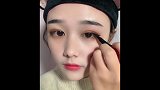 萌狮大赏 化眼线你学会了吗