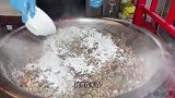 福建泉州五香卷，加鲜虾瘦肉和葱，皮薄馅满口感丰富，真的太香了