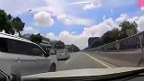 恶意的超车，我这一脚油门没踩错！