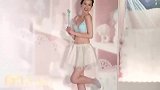 洛杉矶名模性感私密秀：活泼任性的时尚女郎，迷人！