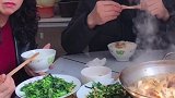 又要等一年才订婚了