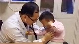 大夫给你看病，你给大夫看病，总有不服老的九零后