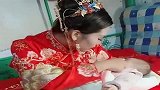 妈妈带着个月的宝宝改嫁，眼前这一幕，说不出的心酸