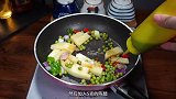米豆腐要焯水吗