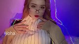 别划走，来看看我新买的小裙子呀？你的女友已上线