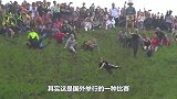 60000只鸭子被倒进河里，下一秒河面的样子，真是太震撼了