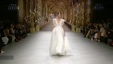 时尚走秀：大牌超模走秀，青春靓丽身材好，太让人羡慕了