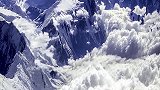 被称为野蛮巨峰的乔戈里峰，是一处遥不可及的秘境。对于真正的攀登者来说，一半是天堂一半是地狱。