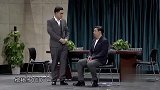 搞笑小品：贾冰：这种走路姿势，扣三分罚一百