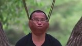 沈阳大爷大妈头挂树上锻炼 自挂东北枝？   热门