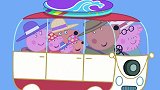 小猪佩奇：冲浪是最有趣的运动!乔治竟然可以把猪爸爸当成冲浪板