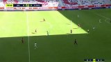 第80分钟里尔球员丰特射门 - 打偏