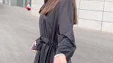 伸出小手手有谁来牵