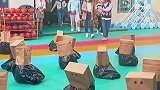 幼儿园萌娃集体扮盲盒