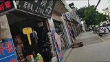 把老板整无语了，有钥匙我还配什么钥匙