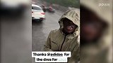 英超-1718赛季-良心代言人！门迪雨中实战检验赞助商服饰机能效果