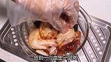 一个人午饭我从不马虎，汤水荤素搭配有营养，网友：善待自己