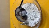 厨师长教你年夜饭糖醋里脊的做法，步骤详细，酸甜可口下酒又下饭