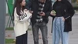 180以上的男生都喜欢160左右的女生么