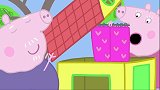 猪爷爷给佩奇做了树屋，竟能塞下佩奇一家，质量真好