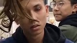 美术教室里还有什么是真的？