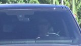 西甲-1718赛季-冷漠脸!J罗新赛季首亮相一言不发 墨镜难以掩盖内心阴云密布-专题