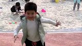 真是个大孝子提前把坟都做好了